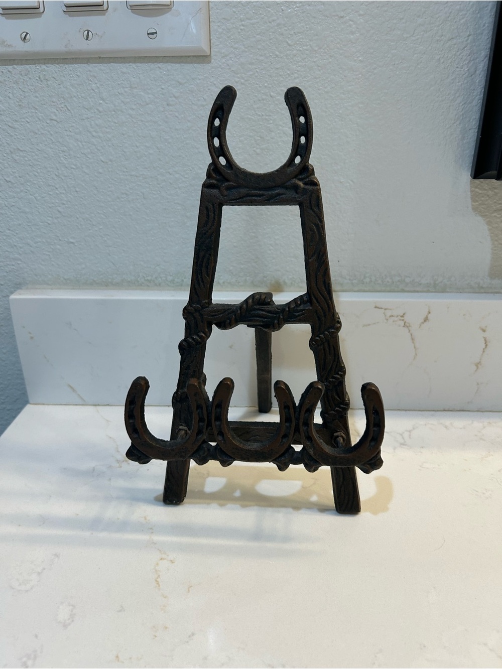 Rustic Horseshoe Cast Iron display easel for Picture Frames, books, plates
